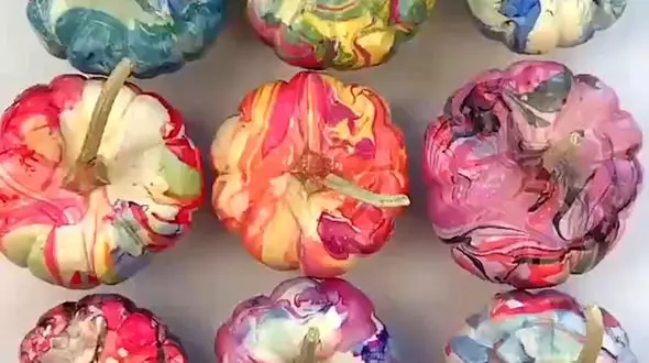 رنگ آمیزی سیر به شکل ابر وباد + فیلم