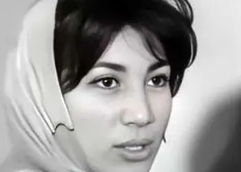 نگاهی به خانه ویلایی و دلباز فروغ فرخزاد/ از ثبت ملی تا پاتوق معتادان + عکس هایی از دکوراسیون قدیمی خانه در ساده ترین حالت