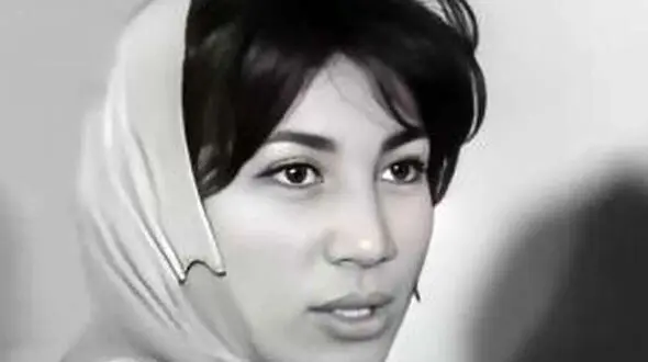 نگاهی به خانه ویلایی و دلباز فروغ فرخزاد/ از ثبت ملی تا پاتوق معتادان + عکس هایی از دکوراسیون قدیمی خانه در ساده ترین حالت