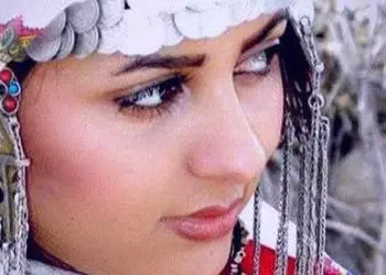 استایل تازه و خیابانی یلدا عباسی در فصل پاییز