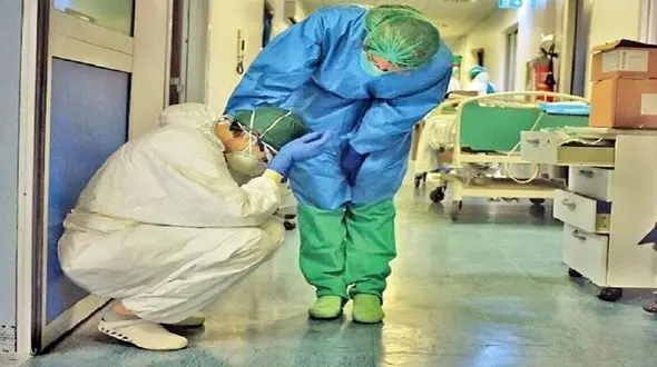 بیش از 50 درصد پرستاران ایران اختلالات روانی دارند / افزایش تعداد پرستاران، مهمترین راهکار جلوگیری از خودکشی