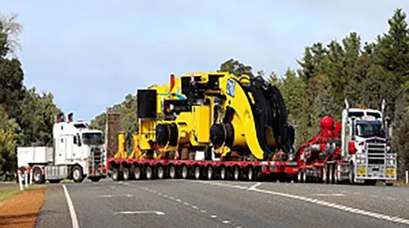 حمل و نقل بزرگترین لودر چرخ لاستیکی جهان! + فیلم