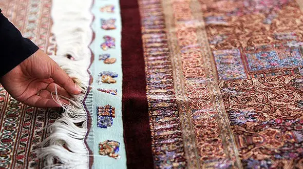 چینی ها فرشی با اسم کاشان ، قالی تولید می کنند!