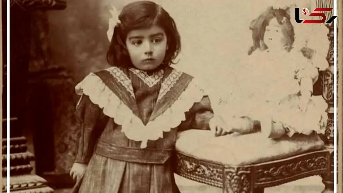 از عمارت با طراوت و زیبای ناصرالدین شاه در گیلان با تراس یکسره و درختان قد علم کرده تا عکس یادگاری سوگلی شاه با کلاه حضرت همایونی