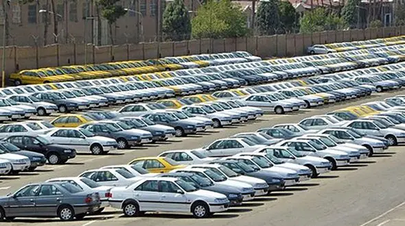 قیمت خودرو در بازار امروز یکشنبه + جدول