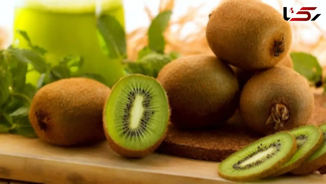 کیوی و درمان یبوست؛ چقدر بخوریم؟