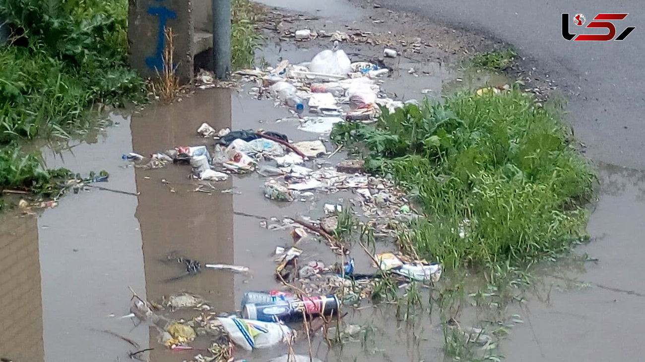 بارش باران وتگرگ موجب راه افتادن سیل در خیابانهای هشترود شد