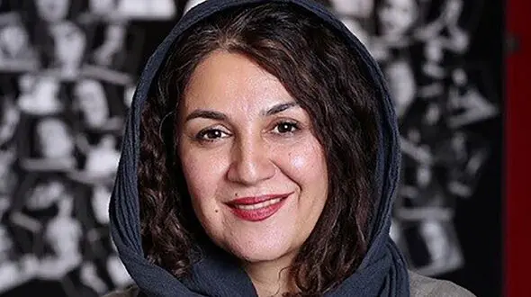 ستاره اسکندری در مراسم هفتمین شب درگذشت مهرجویی 