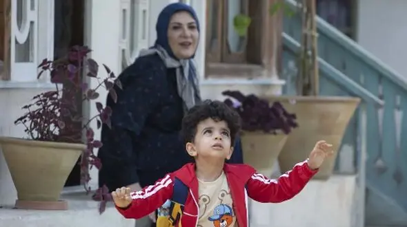سن بازیگران «سریال پایتخت» چقدر است؟/ از مهدیار کلایی 5 ساله تا محسن تنابنده 50 ساله و بهرام افشاری دهه شصتی