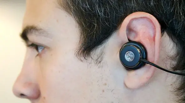 توصیه‌ مهم درباره استفاده از هدفون‌ ها