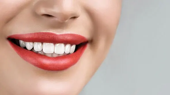 کلینیک دندانپزشکی زیبایی در اصفهان