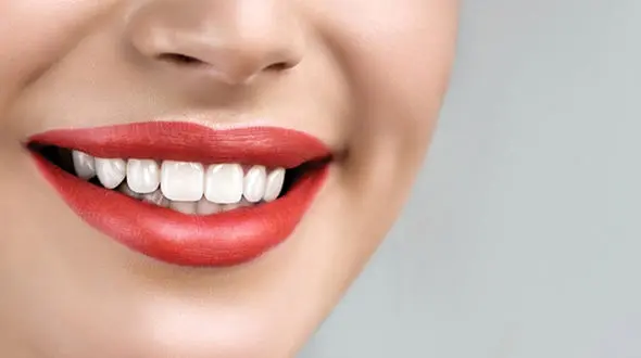 کلینیک دندانپزشکی زیبایی در اصفهان