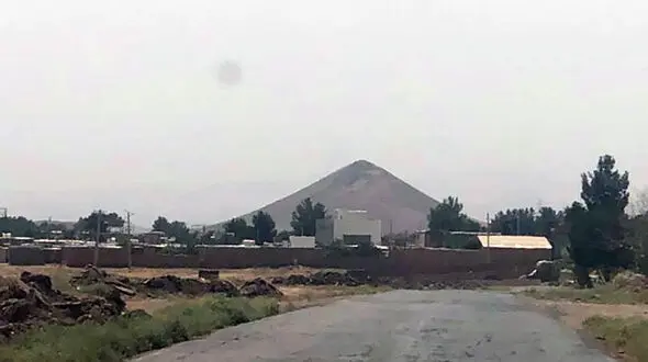 استخراج از کوه خورآباد، کوه خواری نیست/  عروجی : مجوزها کامل است و کوه خواری در کار نیست