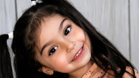 عکس دختر 7 ساله ای که توسط پسران 10 و 12 ساله کشته شد 
