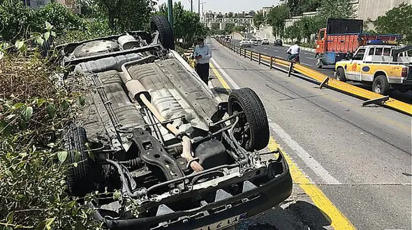 خانم راننده پراید در بزرگراه امام علی(ع) چپ کرد + تصاویر