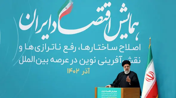 دولت را قبول ندارید نظرتان را بگویید شاید جایی کارگشا باشد/ اضافه برداشت‌ها از بانک مرکزی متوقف شود