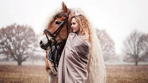 شخصیت کارتونی دختر معروف در دنیای واقعی پیدا شد + عکس