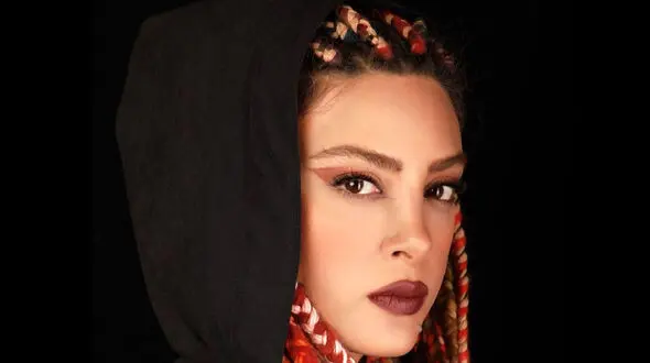 حجاب جالب حدیثه تهرانی در ویلای ساحلی ! + عکس های خانم بازیگر در جزیره !