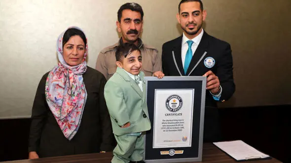 کوتاه قد ترین مردجهان ایرانی است/ او فقط 65 سانتی متر قد دارد + عکس 