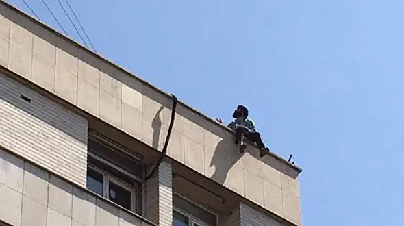 خودکشی دانش آموز نخبه از پشت بام در تهران / بعد از کنکور رخ داد