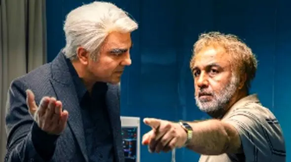 شوخی باحال و خنده دار رضا عطاران در اجل معلق با برهنگی باباطاهر عریان  / / وقتی عزائیل هم عاشق شعر و ادبیات فارسیه !