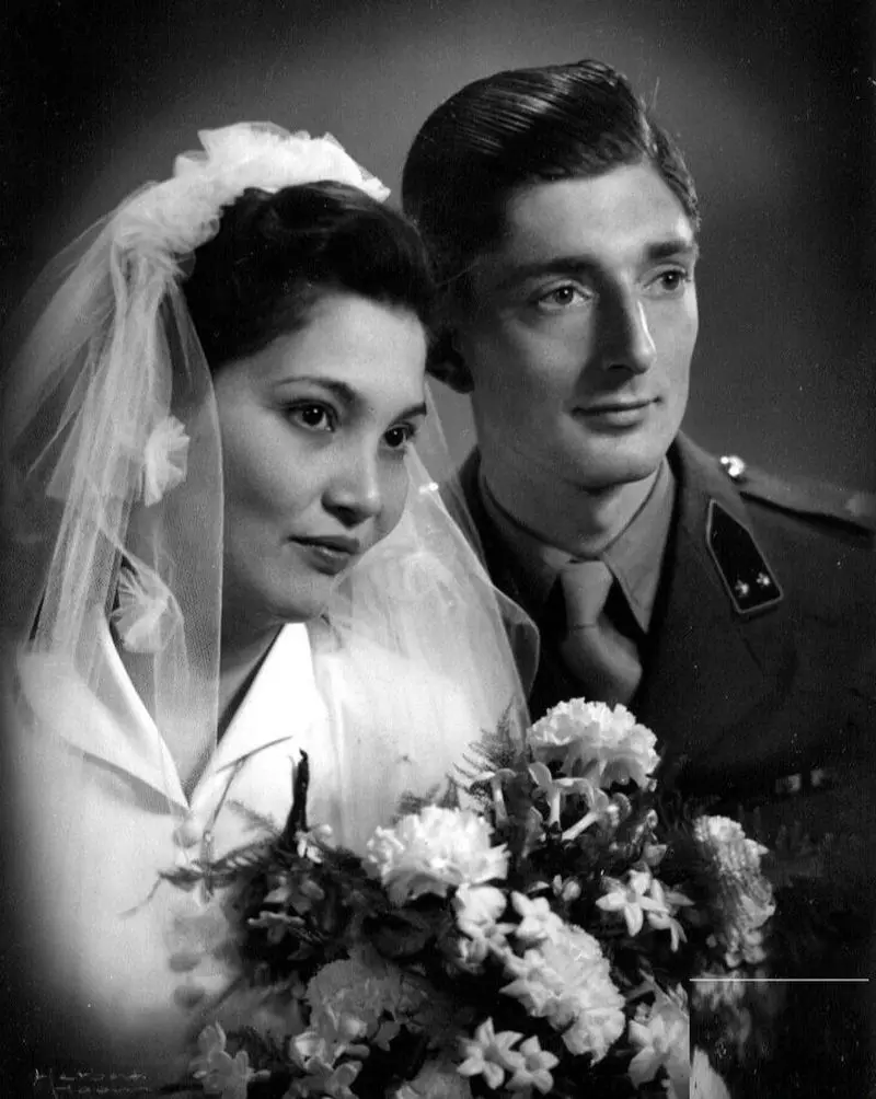 لباس عروس قدیمی