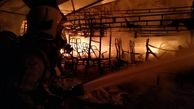 آتش سوزی بزرگ در خاوران / یک گاراژ، دو مغازه و یک اتوبوس سوخت+ فیلم و عکس 