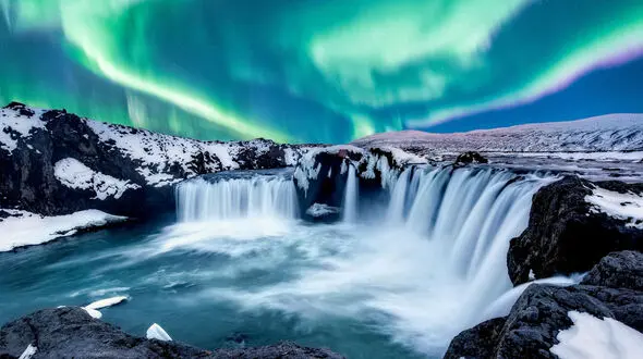شگفتی هتل حبابی در ایسلند 