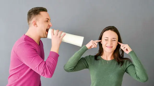 با همسر یا معشوقه کنترلگرم  چه‌ کنم ؟ / راهکارهایی که به صمیمیت شما و عشق تان می افزاید