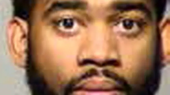 شکایت 5 زن جوان به خاطر آزار و اذیت شدن توسط مرد مست + عکس