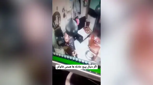 آب کولر بهانه‌ای برای خشونت/ 2 مهاجم آرایشگاه را به هم ریختند