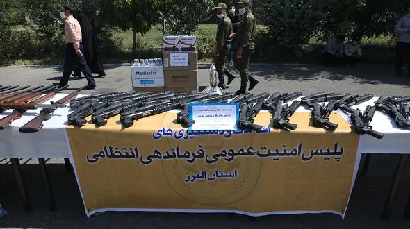این مهمات جنگی در کرج فروخته می شد / پلیس فاش کرد + عکس و فیلم