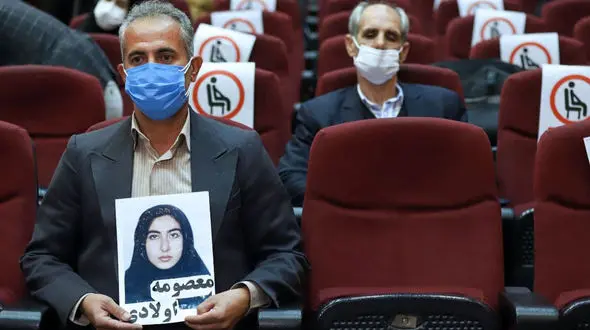 برده داری غیراخلاقی مسعود رجوی از زنان / در محاکمه 42 منافق مطرح شد