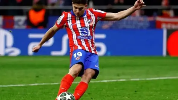 به بهانه پنالتی جنجالی خولین آلوارز: عجیب ترین پنالتی های جهان!