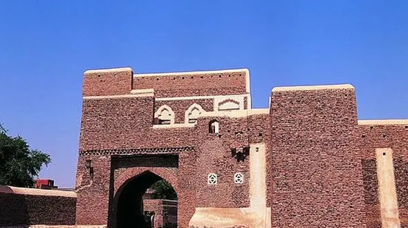 شهر عجیبی که بیش از ۳ روز اجازه ماندن در آن را نمی دهند! + تصاویر