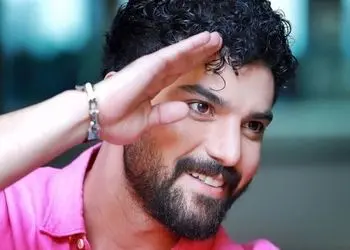 فیلم/ سینا مهراد مجری کاپیتان: حالم خوب نیست 2 ماهه نخندیدم