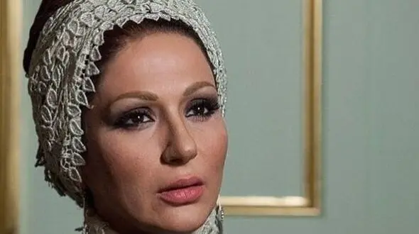 اشک های ساغر عزیزی برای عشقی که دیگه تکرار نمی شود / من عاشق بودم! / هیچ عشقی عشق اول نمیشه!