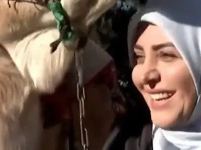 کلید اسرار؛ کنایه نیش دار المیرا شریفی مقدم به انسان های شتر صفت زندگی اش: به آدم قدرنشناس که کینه به دل بگیره بخواد بهت ضربه بزنه میگن کینه شتری داره/ شتر نباشید!