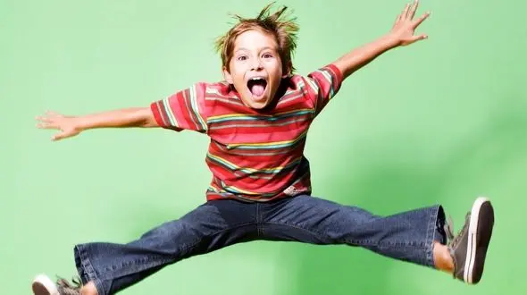 لزوم برخورد صبورانه والدین با خرابکاران کوچک / در دوران کرونایی