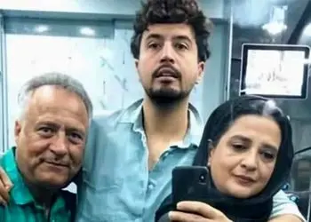 مهرداد صدیقیان به سوگ پدرش نشست