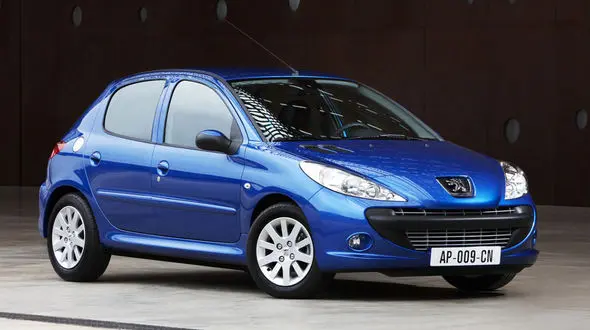 قیمت دناپلاس ، سمند ، پژو 207 و دیگر خودروها در بازار امروز یکشنبه 23 شهریور 99