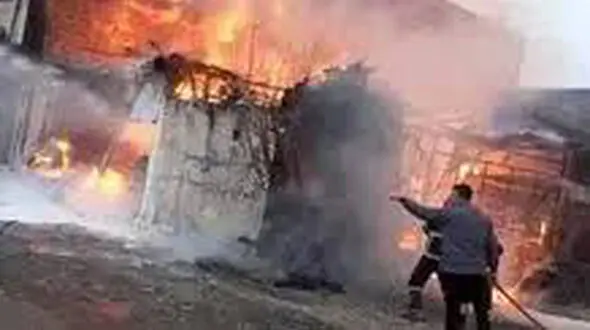مهار کامل آتش‌سوزی در آرادکوه از ۲ روز پیش