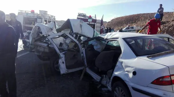 پژو و سمند در ورزقان لوله شدند ! / تصادف ظهر امروز 5 کشته و 6 زخمی داد +عکس