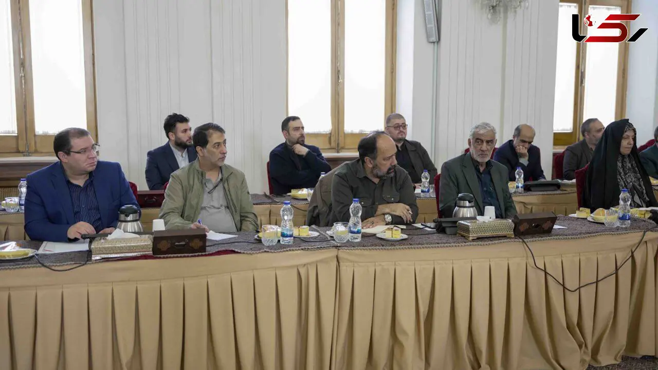 نشست هم‌ اندیشی وزیر امور خارجه با مدیران ارشد رسانه ها 