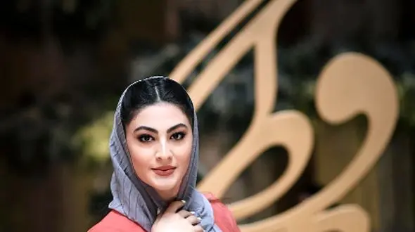 مریم مومن: من همیشه از خدا بابت سختی‌های زندگیم شاکی بودم، یه عده بهم گفتن از دردات نگو غرورت میشکنه/ بلند میخندم تا صدای غم درونم رو کسی نشنوه