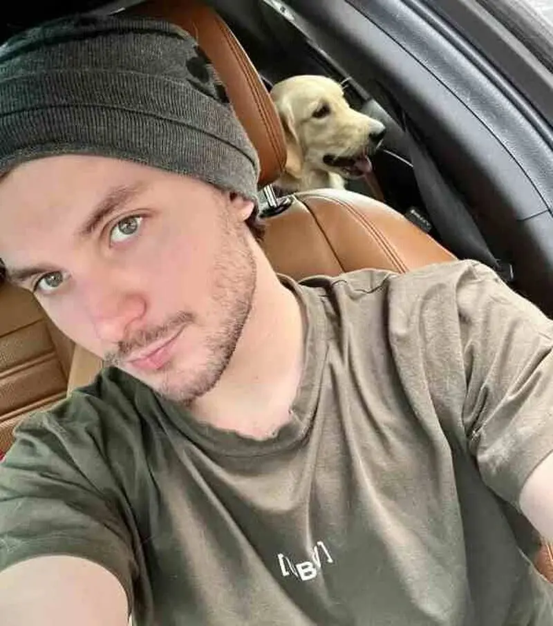 .