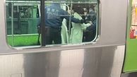حمله دختر مسلح با چاقو به مسافران مترو در توکیو / 4 نفر کشته شدند + فیلم
