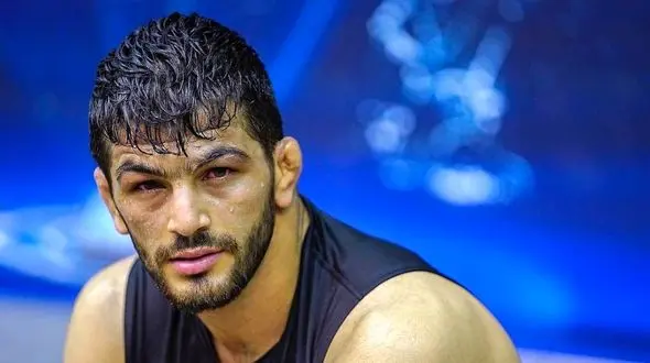 شانس بازگشت یزدانی و رسیدن او به المپیک چقدر است؟/ گفتگو با جراح حسن یزدانی