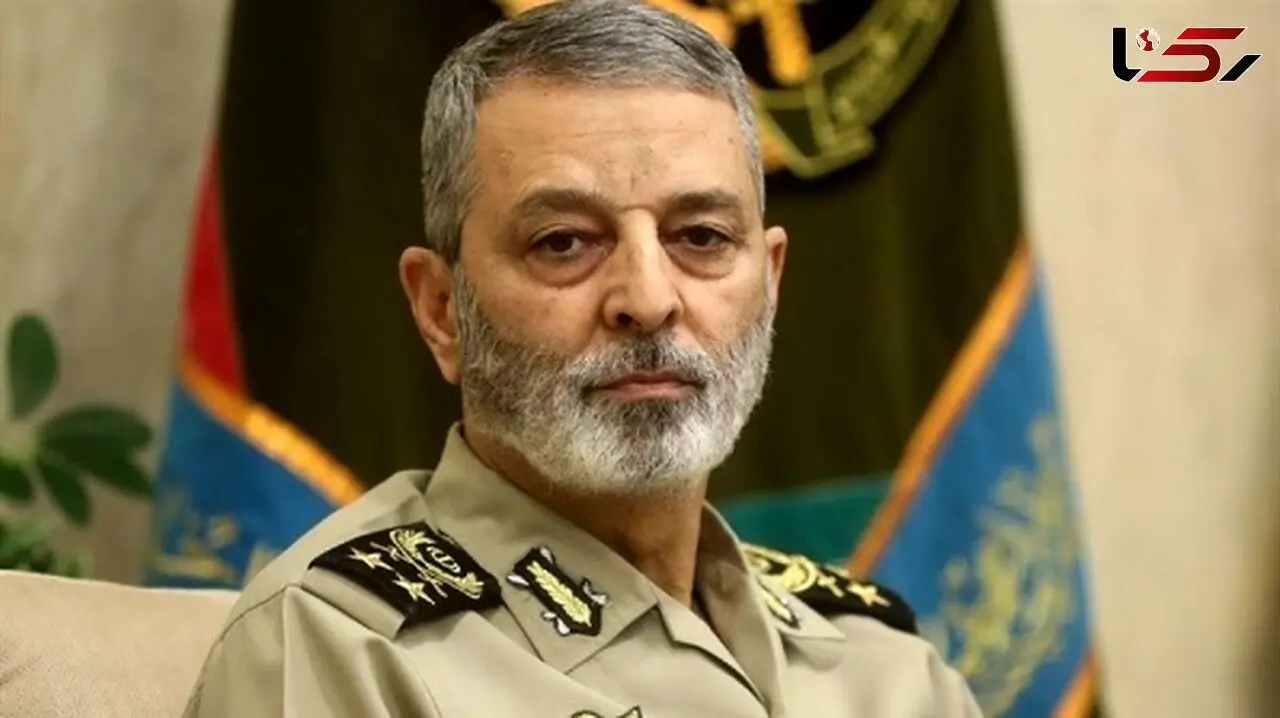 عکس سفر در زمان /  «عکس یادگاری سرلشکر موسوی در کنار سرلشکر سلامی»