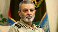 عکس سفر در زمان /  «عکس یادگاری سرلشکر موسوی در کنار سرلشکر سلامی»